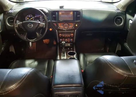 2014 Nissan Pathfinder S z USA, uszkodzony, nr VIN 5N1AR2MM7EC638380